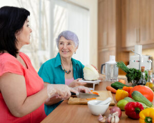 Home Care Assistance Manhasset NY - How to Ensure Your Aging Mom Maintains Her Independence
