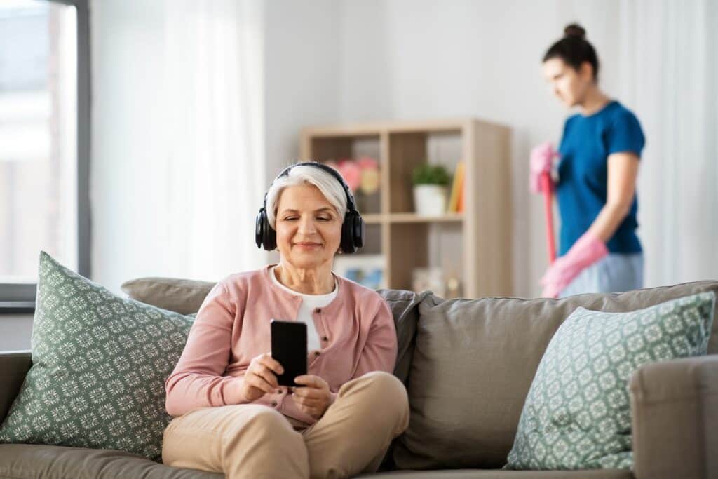 Caregiver Dix Hills NY - Communication Tips for Long-Distance Caregivers
